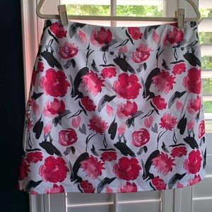 Flirty skort medium